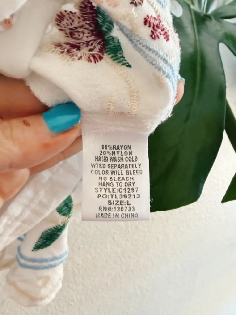 Umgee White Embroidered Peasant Blouse With Ruffled Sleeves - Picture 8 of 8